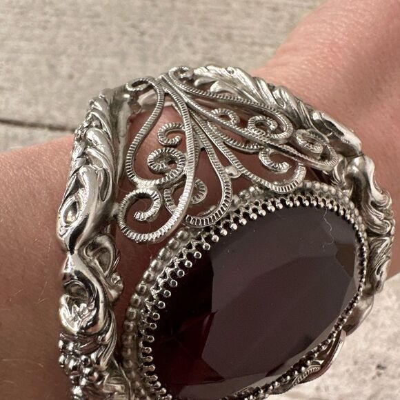 Vintage 1960s Whiting And Davis 3 Piece Bracelet Earrings Ring Set - Picture 6 of 16